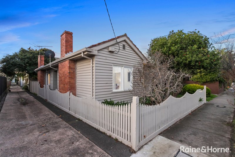 Photo - 92 Wilkins Street, Newport VIC 3015 - Image 19