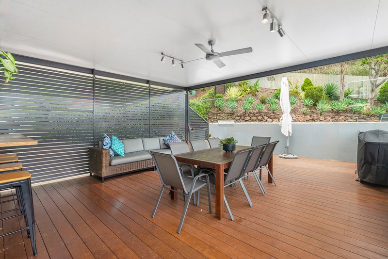 Photo - 92 Wilkinson Crescent, Currumbin Waters QLD 4223 - Image 3