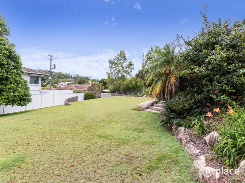 Photo - 92 Windmill Street, Tarragindi QLD 4121 - Image 4