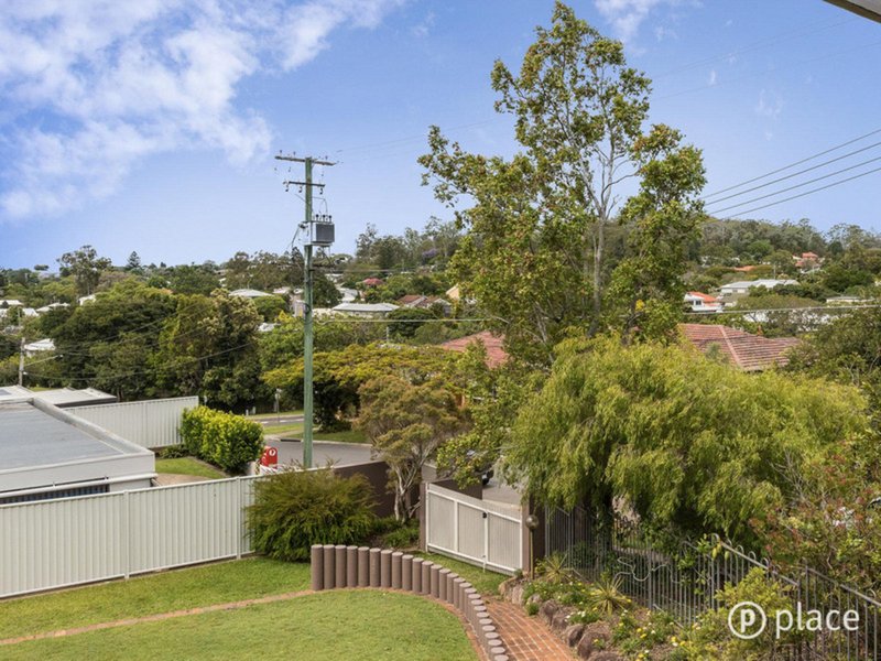 Photo - 92 Windmill Street, Tarragindi QLD 4121 - Image 6