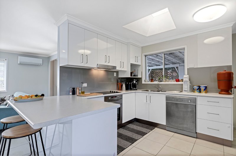 Photo - 92 Wrigley Street, Maroochydore QLD 4558 - Image 6