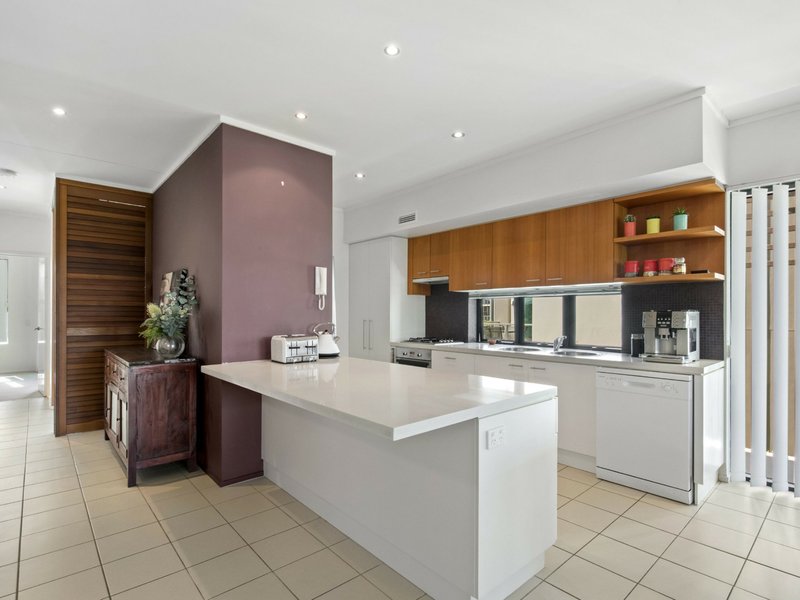 Photo - 9/20 Baywater Drive, Twin Waters QLD 4564 - Image 5