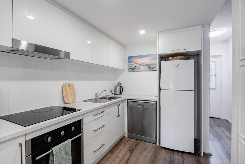 Photo - 9/20 Edwin Street, West Lakes Shore SA 5020 - Image 4