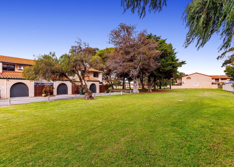 Photo - 9/20 Edwin Street, West Lakes Shore SA 5020 - Image 19