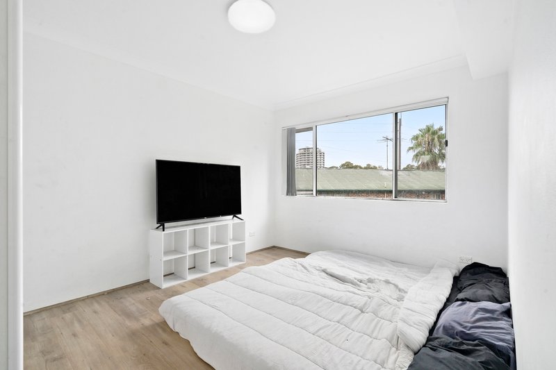 Photo - 9/21-23 Devitt Street, Blacktown NSW 2148 - Image 5