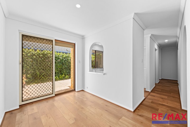 Photo - 9/21 Copperwaite Road, Kardinya WA 6163 - Image 3