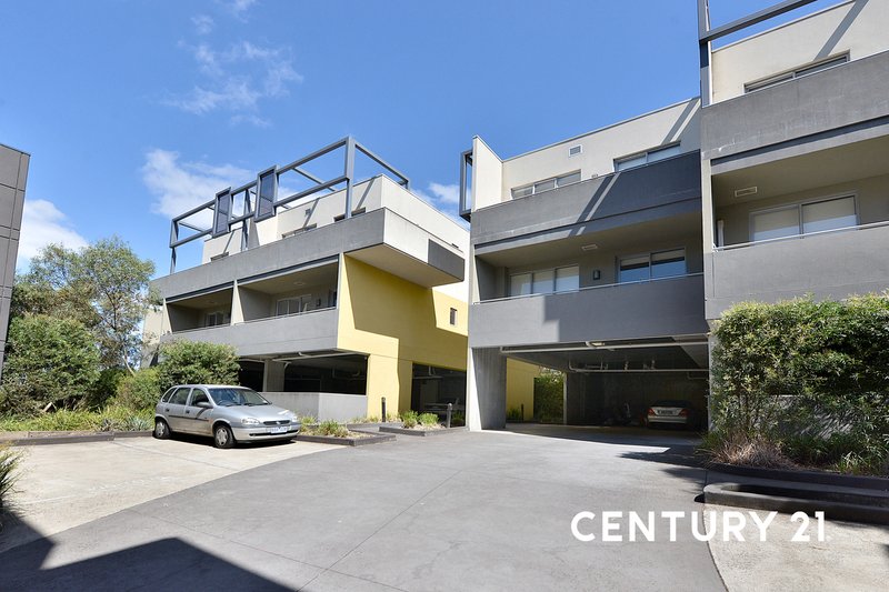 Photo - 9/210-220 Normanby Road, Notting Hill VIC 3168 - Image 4