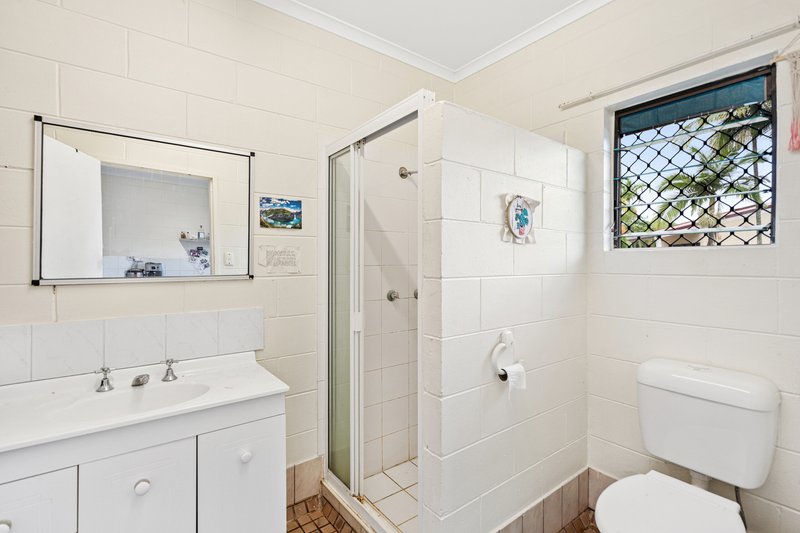 Photo - 9/22-24 Palm Street, Holloways Beach QLD 4878 - Image 6