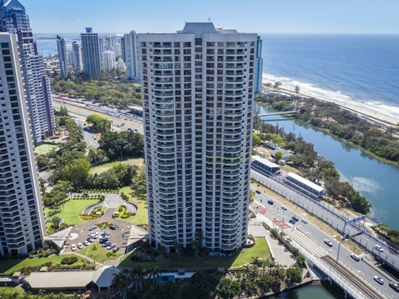 Photo - 92/2 Admiralty Drive, Surfers Paradise QLD 4217 - Image 2