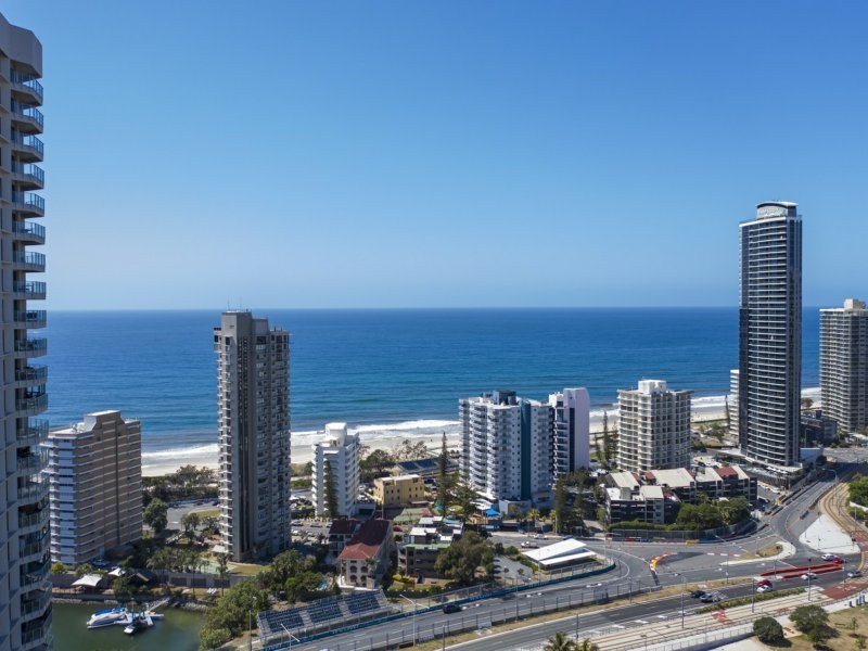 Photo - 92/2 Admiralty Drive, Surfers Paradise QLD 4217 - Image 3