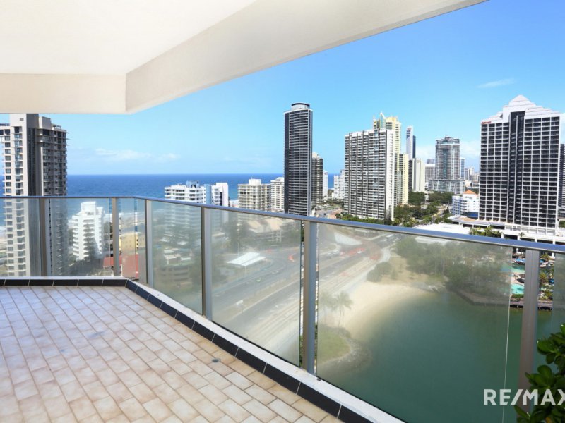 Photo - 92/2 Admiralty Drive, Surfers Paradise QLD 4217 - Image 11