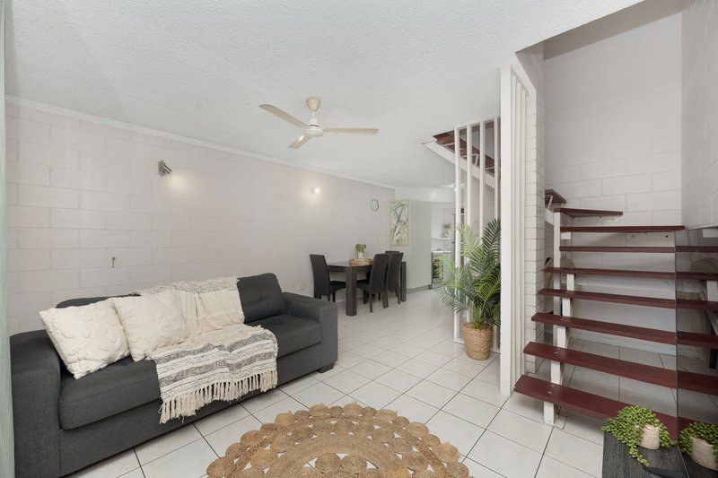 Photo - 9/22 Stuart Street, North Ward QLD 4810 - Image 2