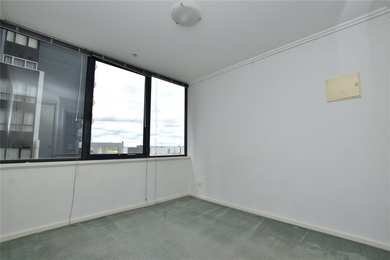 Photo - 92/22 Kavanagh Street, Southbank VIC 3006 - Image 3