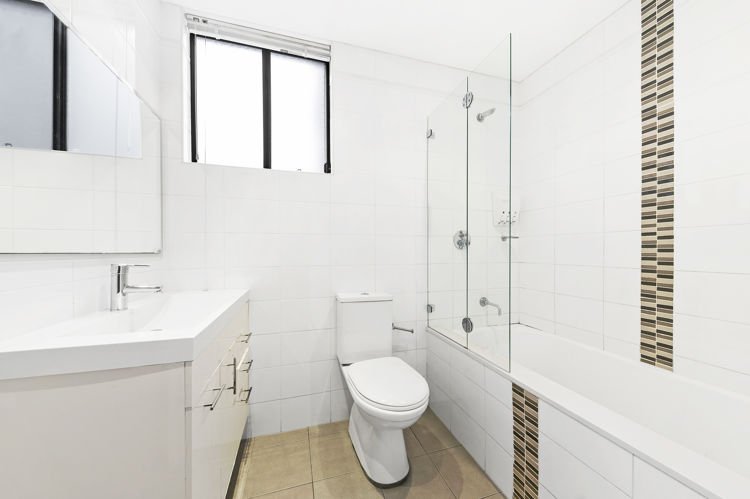 Photo - 9/23-27 Lydbrook Street, Westmead NSW 2145 - Image 7