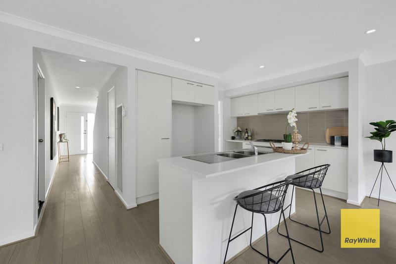 Photo - 923 Morris Road, Truganina VIC 3029 - Image 5