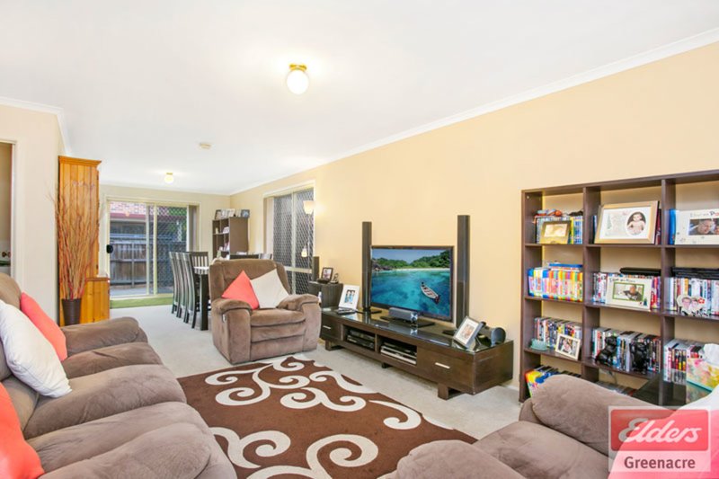 Photo - 9/23 Ron Scott Circuit, Greenacre NSW 2190 - Image 3