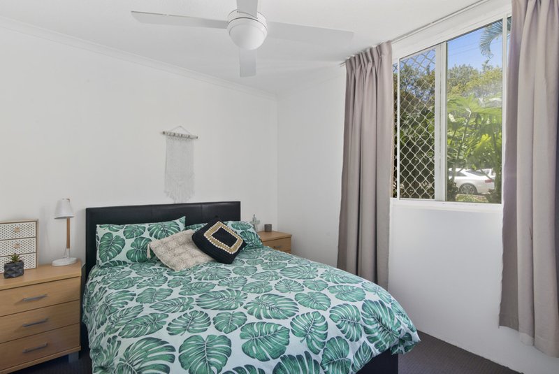 Photo - 9/243 Boundary Street, Coolangatta QLD 4225 - Image 9