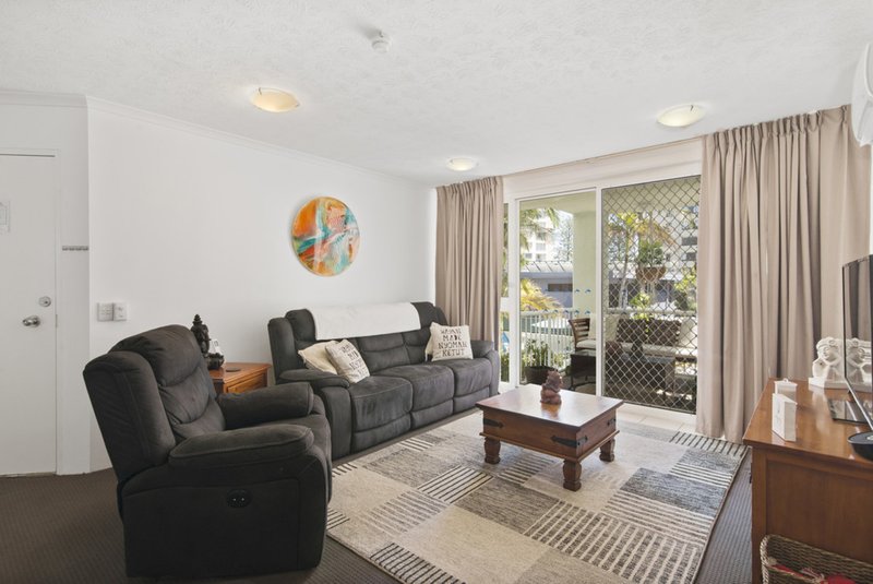 Photo - 9/243 Boundary Street, Coolangatta QLD 4225 - Image 11