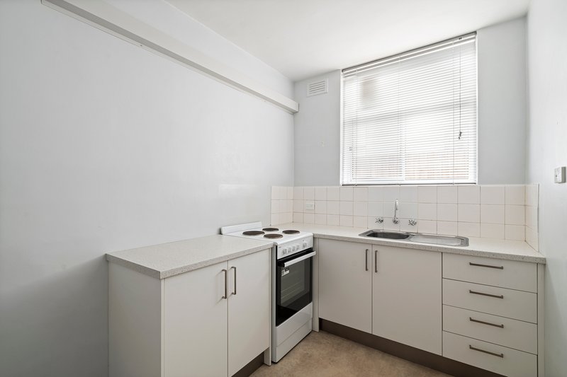 Photo - 9/247 Heidelberg Road, Northcote VIC 3070 - Image 5