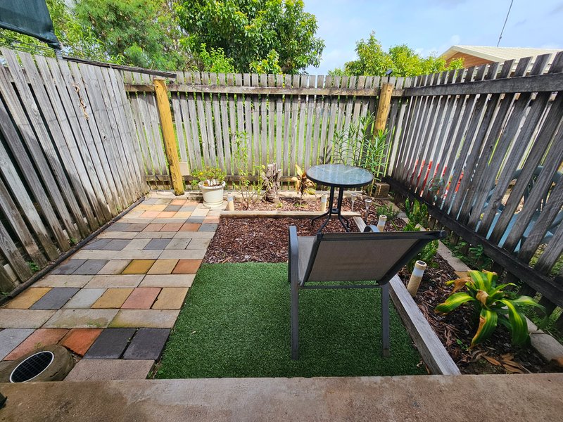 Photo - 9/25-27 Conley Street, Ayr QLD 4807 - Image 8