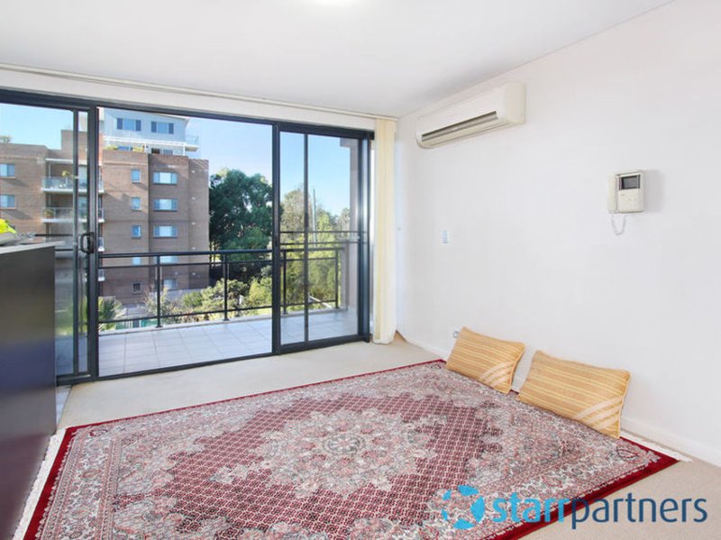 Photo - 9/25 Dressler Court, Merrylands NSW 2160 - Image 5