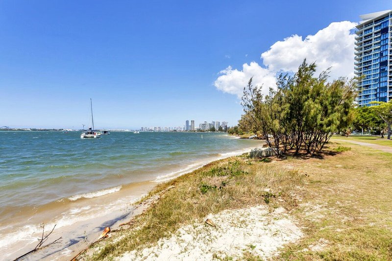 Photo - 9/250 Marine Parade, Labrador QLD 4215 - Image 16