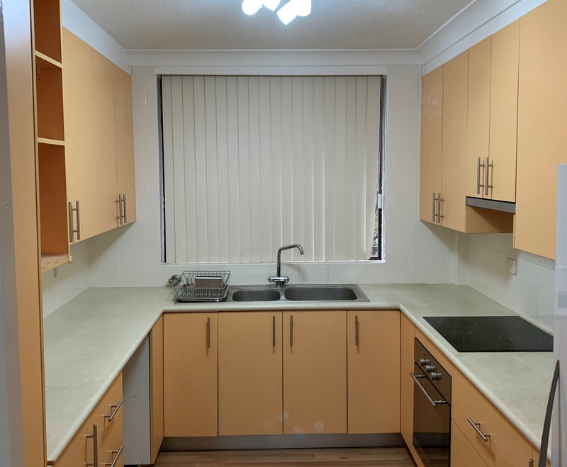 Photo - 9/26-28 Park Avenue, Burwood NSW 2134 - Image 5