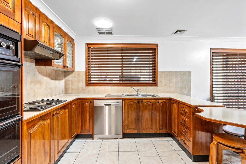 Photo - 926 The Horsley Drive, Wetherill Park NSW 2164 - Image 5