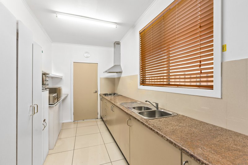 Photo - 926 The Horsley Drive, Wetherill Park NSW 2164 - Image 7