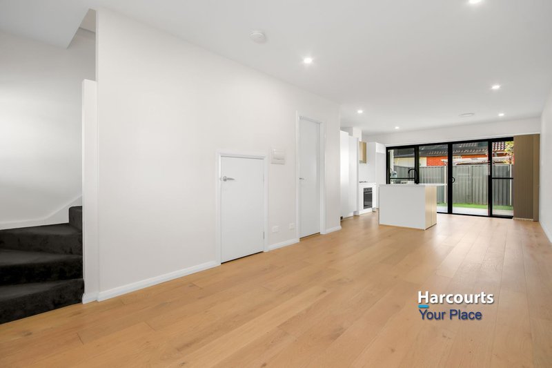 Photo - 9/27-29 John Street, St Marys NSW 2760 - Image 2