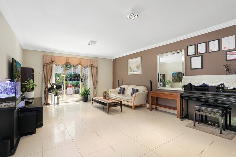 Photo - 9/27 Wyatt Avenue, Burwood NSW 2134 - Image 2