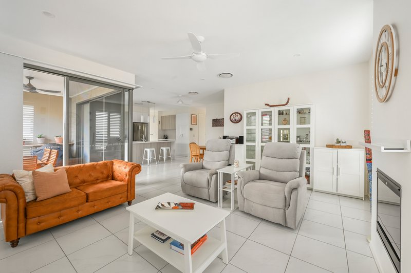 Photo - 92/75 Highgrove Drive, Highfields QLD 4352 - Image 4