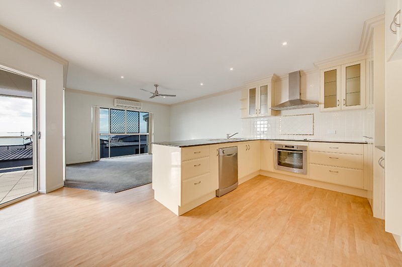 Photo - 9/28-30 Kerr Street, Meikleville Hill QLD 4703 - Image 3