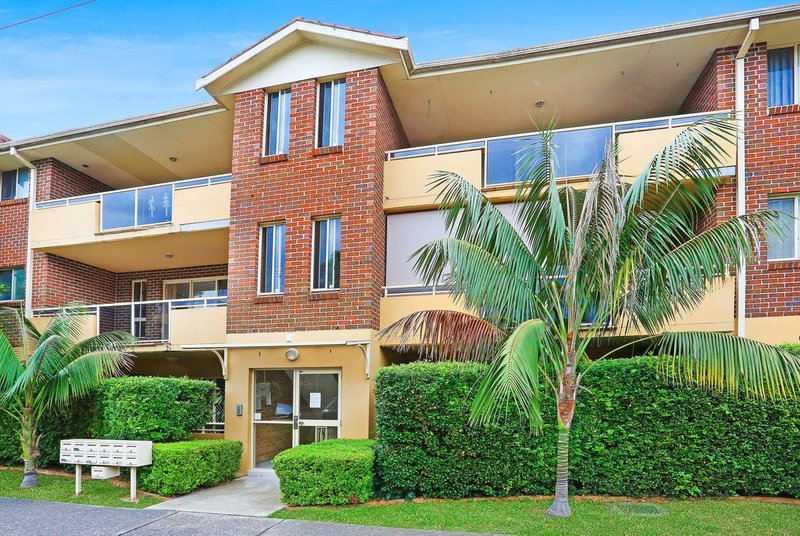 Photo - 9/28-32 Martin Place, Mortdale NSW 2223 - Image 1