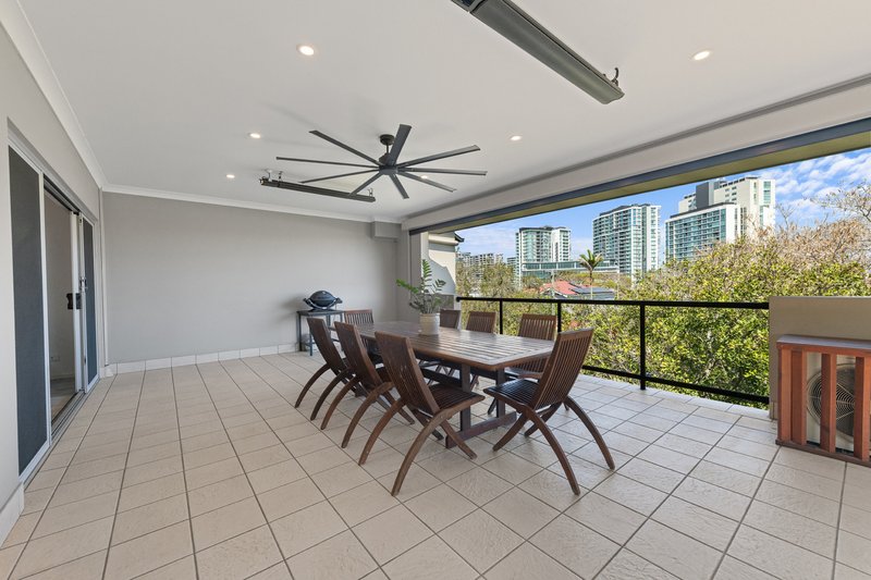 Photo - 9/28 Balowrie Street, Hamilton QLD 4007 - Image 3