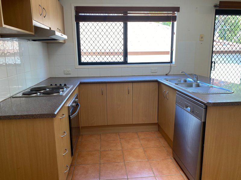 Photo - 9/285 Cotlew Street West , Ashmore QLD 4214 - Image 4
