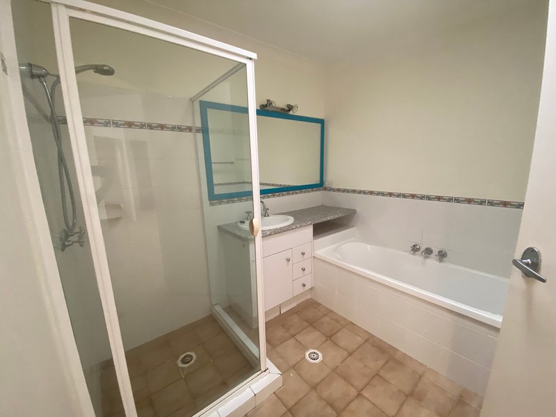 Photo - 9/285 Cotlew Street West , Ashmore QLD 4214 - Image 12
