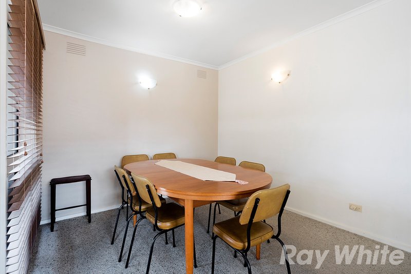 Photo - 9/287 Warrigal Road, Cheltenham VIC 3192 - Image 4