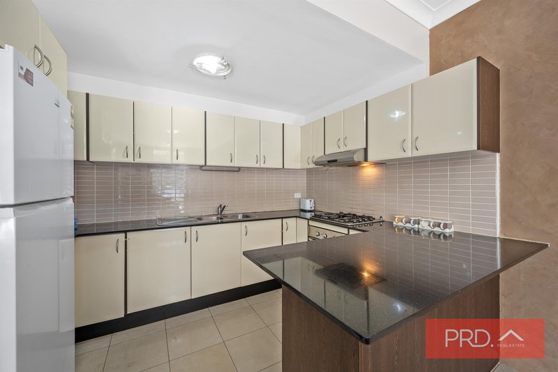 Photo - 9/29-33 Campbell Street, Liverpool NSW 2170 - Image 3