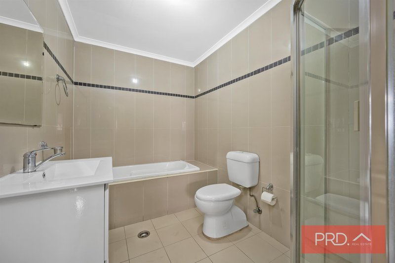 Photo - 9/29-33 Campbell Street, Liverpool NSW 2170 - Image 6