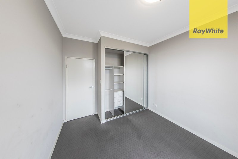 Photo - 9/29-33 Darcy Road, Westmead NSW 2145 - Image 8