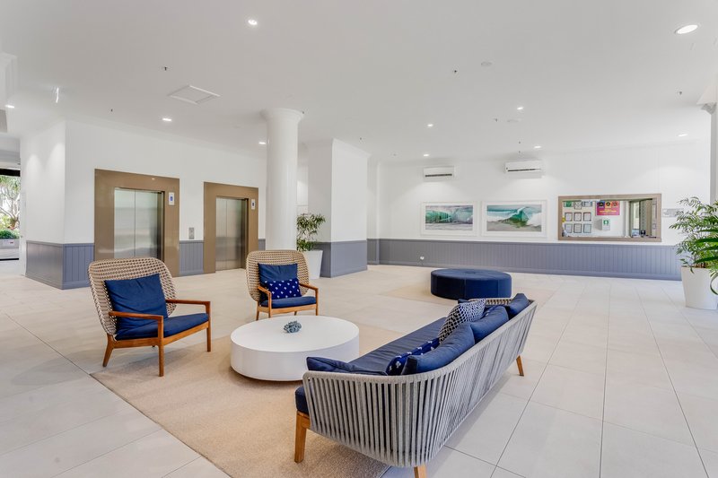 Photo - 9/29-39 Woodroffe Ave , Main Beach QLD 4217 - Image 2