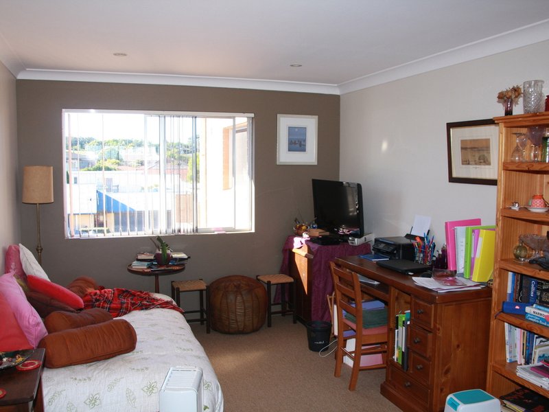 Photo - 9/29 Home Street, Port Macquarie NSW 2444 - Image 3