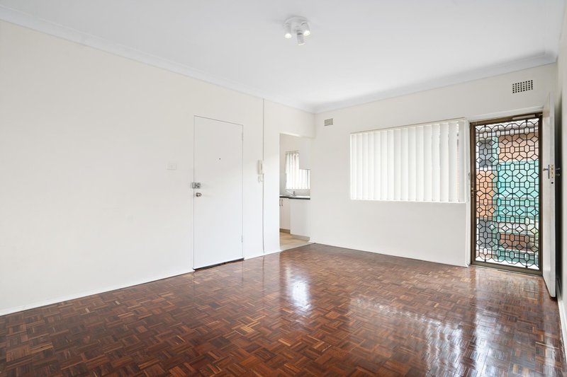 Photo - 9/29 Myra Road, Dulwich Hill NSW 2203 - Image 4