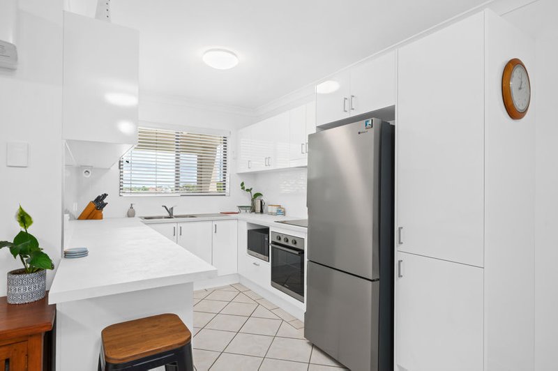 Photo - 9/29 View Street, Mount Gravatt East QLD 4122 - Image 2