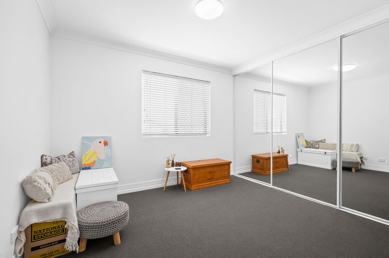 Photo - 9/29 View Street, Mount Gravatt East QLD 4122 - Image 6