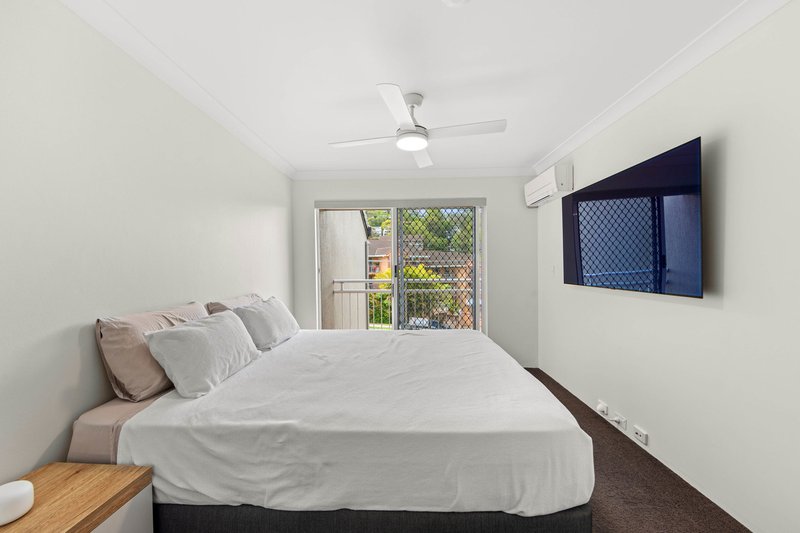 Photo - 9/29 West Burleigh Road, Burleigh Heads QLD 4220 - Image 8