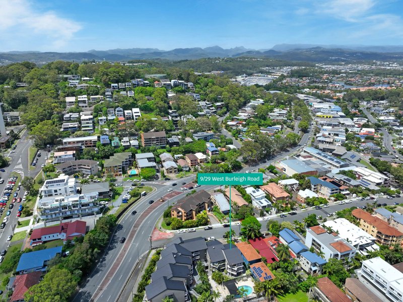 Photo - 9/29 West Burleigh Road, Burleigh Heads QLD 4220 - Image 15