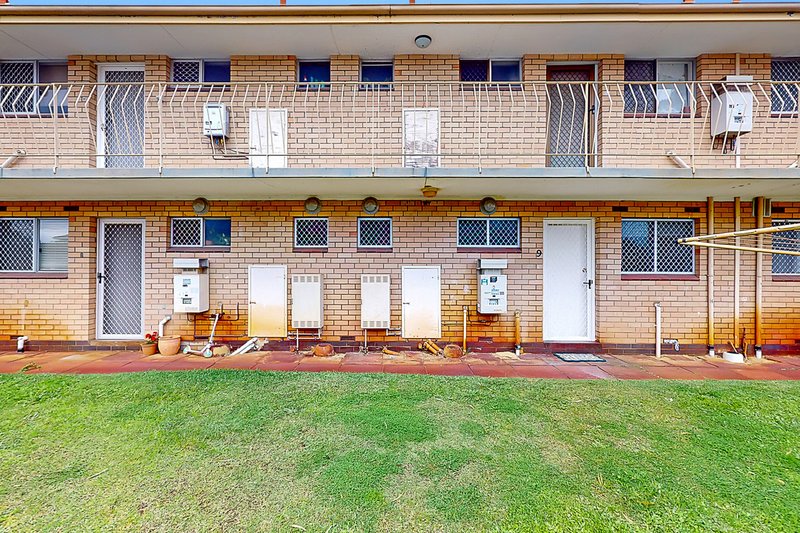 Photo - 9/299 Harborne Street, Glendalough WA 6016 - Image 11