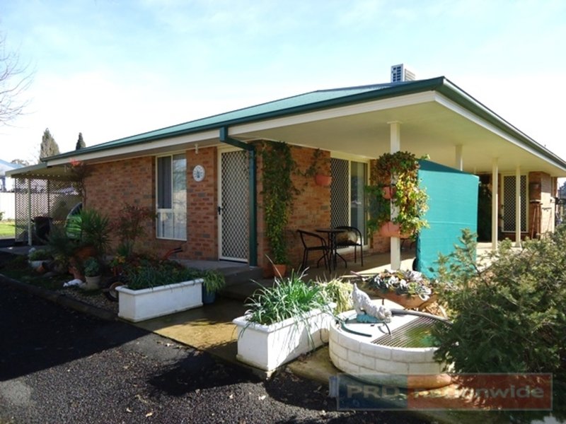 Photo - 92A Russell Street, Tumut NSW 2720 - Image 9